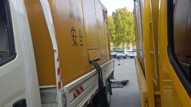 浑源如何判断柴油发电机组和UPS电源的切换时间是否符合要求？